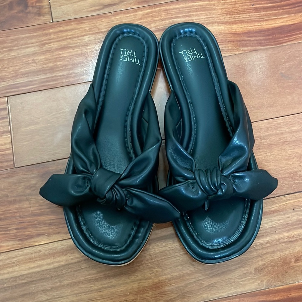 Black Bow Sandal